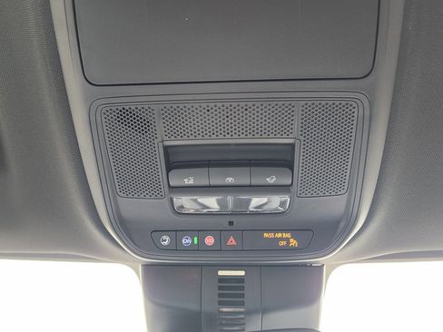 New 2025 GMC Acadia Elevation w/ Super Cruise Package image 38