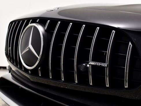 Used 2019 Mercedes-Benz AMG GT image 4