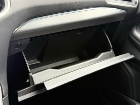 Used 2022 Ford Edge SEL image 33