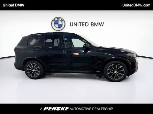Used 2026 BMW X5 M60i AWD/4WD image 4