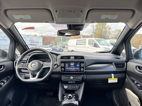 New 2025 Nissan Leaf SV Plus image 12