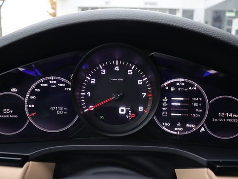 Used 2020 Porsche Cayenne image 17