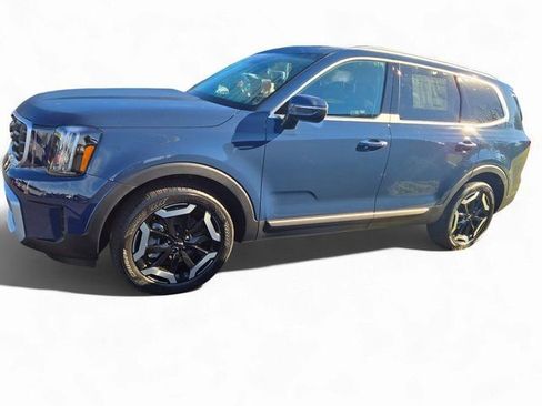 New 2025 Kia Telluride S image 7