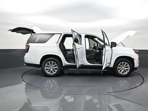 Used 2022 Chevrolet Tahoe Premier RWD image 26