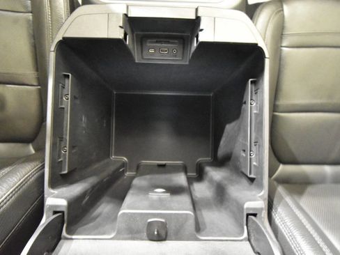 Used 2021 GMC Sierra 1500 Denali AWD/4WD image 25