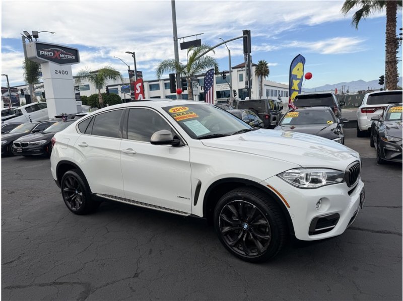 Used 2019 BMW X6 sDrive35i w/ Convenience Package RWD image 50