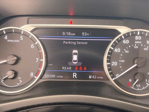 Certified 2024 Nissan Sentra SV FWD image 30
