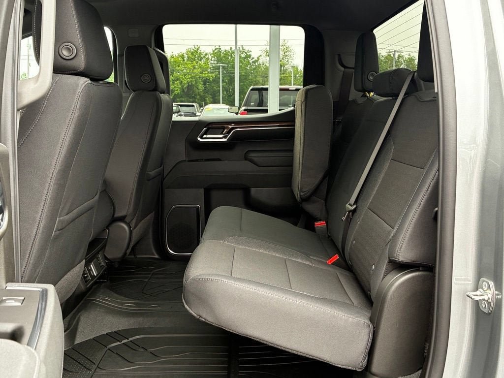 New 2026 Chevrolet Silverado 1500 RST w/ RST Select Package AWD/4WD image 29