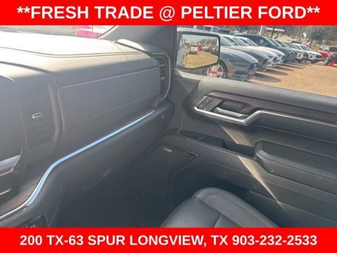 Used 2023 GMC Sierra 1500 SLT image 23