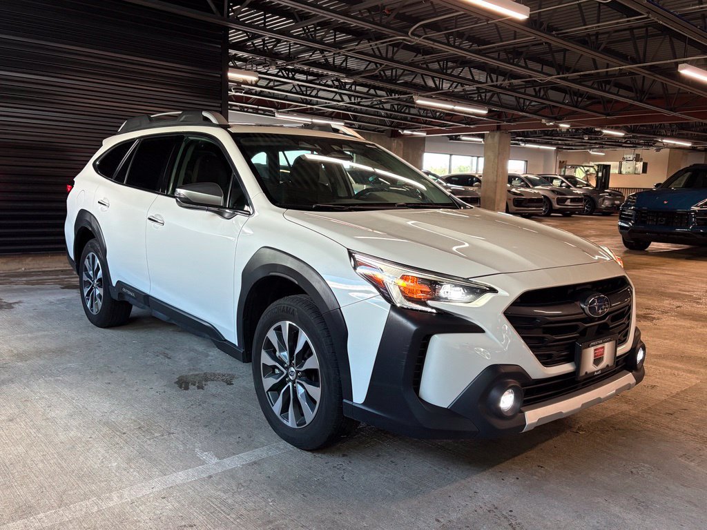 Used 2025 Subaru Outback Touring XT AWD/4WD image 12