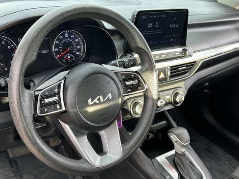Certified 2023 Kia Forte LXS image 22