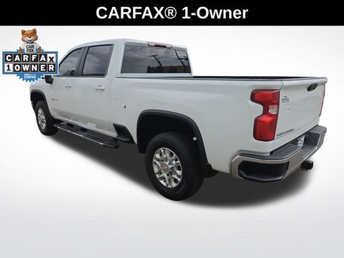 Used 2023 Chevrolet Silverado 2500 LT w/ Convenience Package AWD/4WD image 3