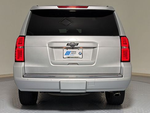 Used 2020 Chevrolet Tahoe Premier w/ Premier Plus Edition RWD image 10