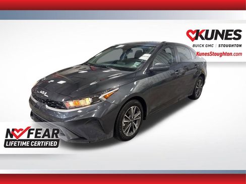 Used 2024 Kia Forte LXS image 5
