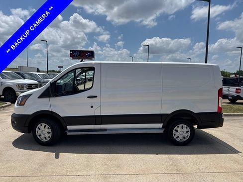 Used 2024 Ford Transit 250 Low Roof w/ Exterior Upgrade Package RWD image 3