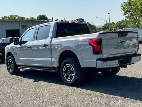 Used 2023 Ford F150 Lightning XLT AWD/4WD image 5