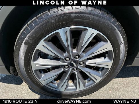 Certified 2022 Lincoln Corsair Reserve w/ Equipment Group 201A AWD/4WD image 27