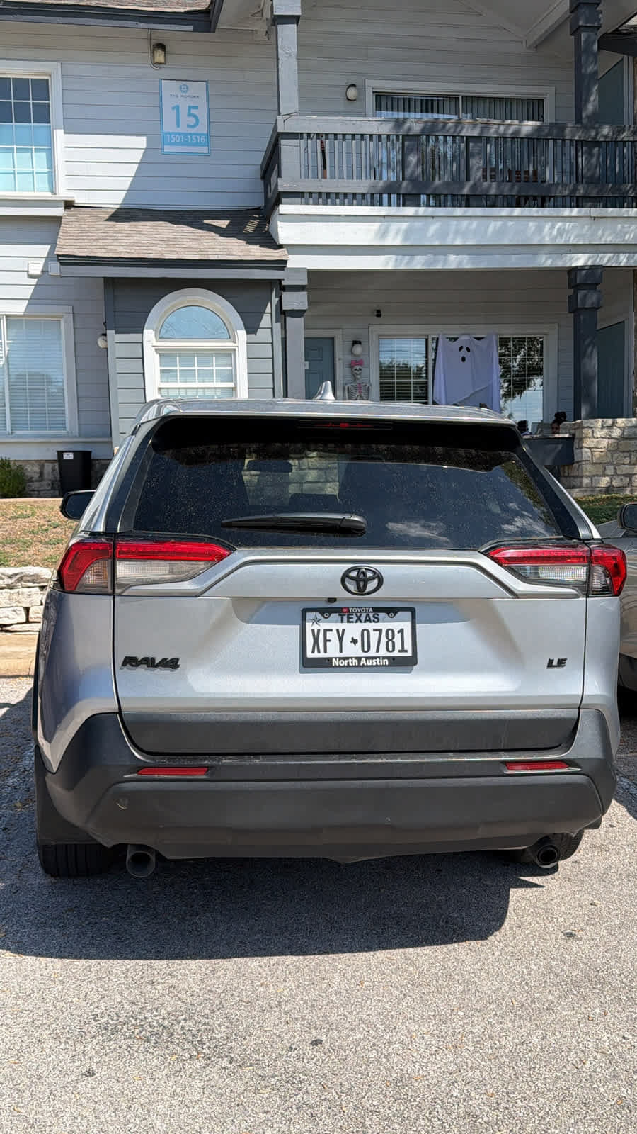 Used 2025 Toyota RAV4 LE FWD image 7