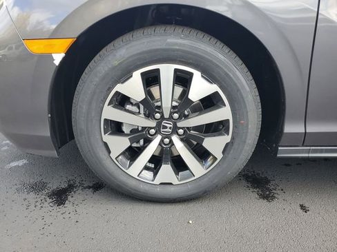New 2026 Honda Odyssey EX-L image 17