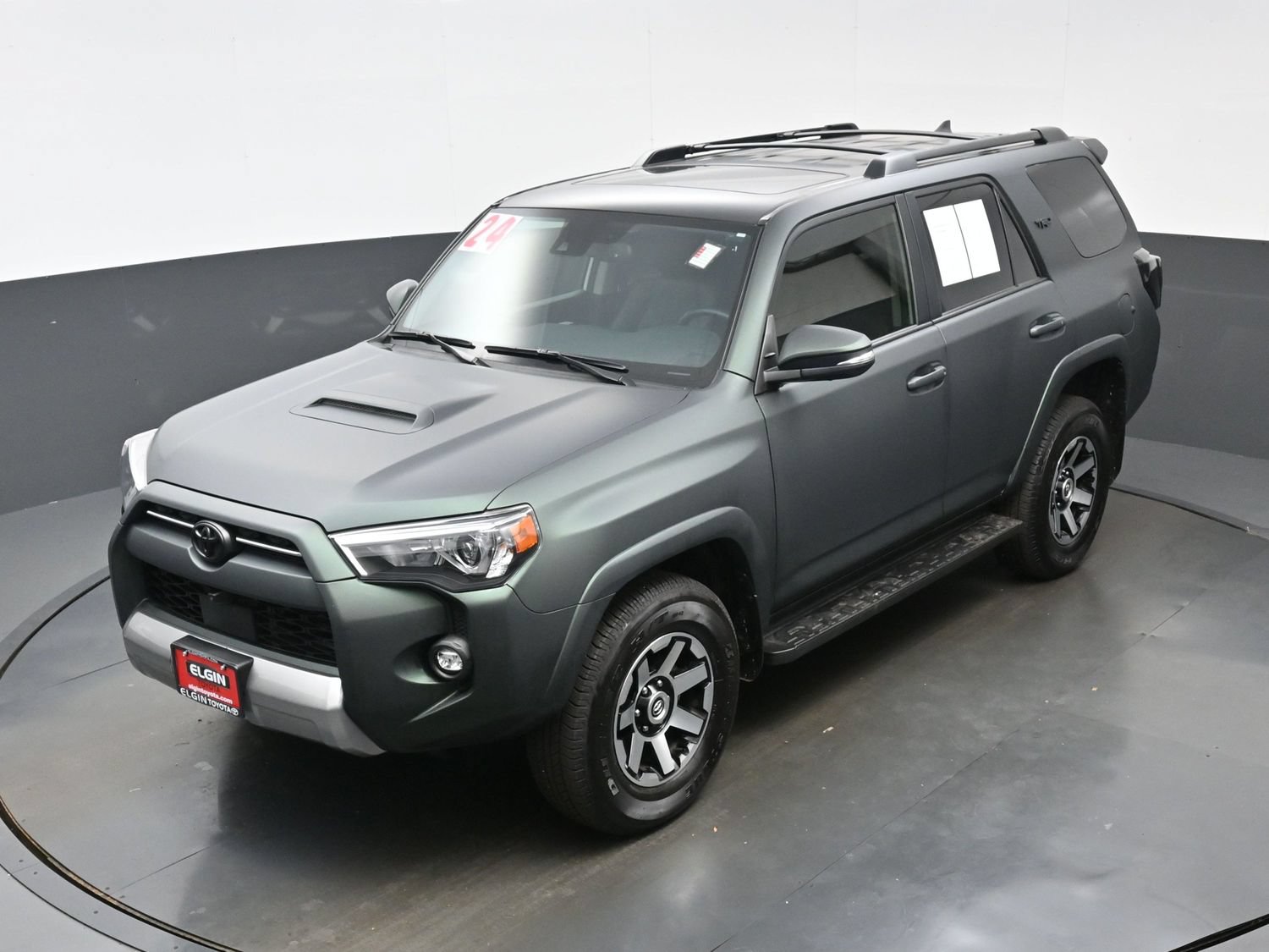 Used 2024 Toyota 4Runner TRD Off-Road Premium w/ Off Road Premium Plus Package AWD/4WD image 39