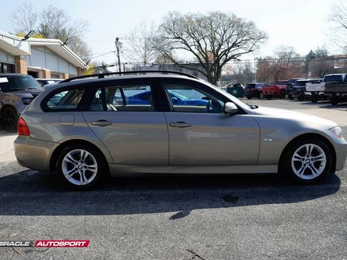 Used 2008 BMW 328xi Wagon w/ Premium Pkg AWD/4WD image 8