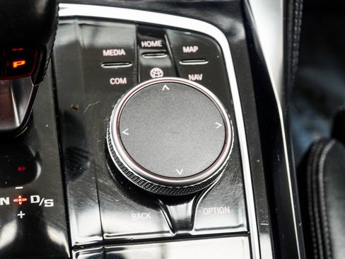 Used 2021 BMW M4 Competition w/ M Carbon Exterior Package image 20