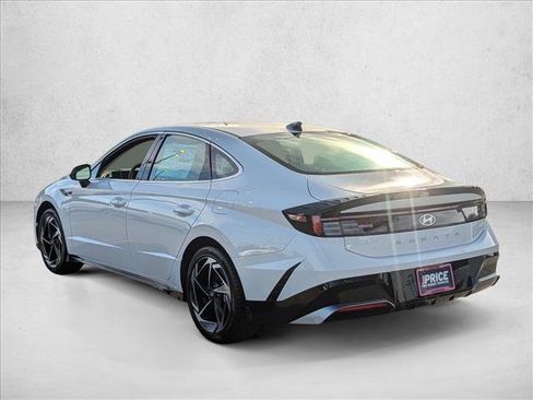 Used 2026 Hyundai Sonata SEL FWD image 8