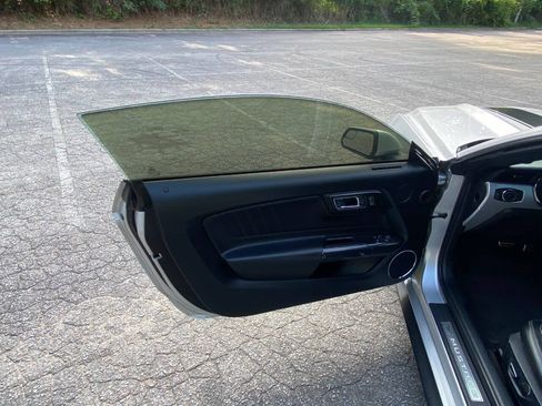 Used 2016 Ford Mustang Premium RWD image 14