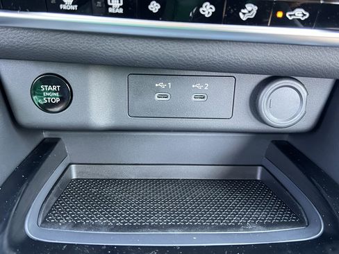 New 2026 Nissan Rogue SV AWD/4WD image 6