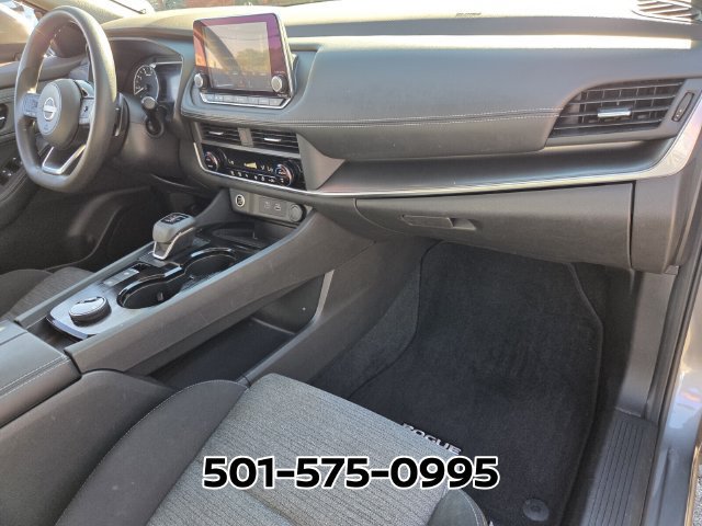 Used 2023 Nissan Rogue SV AWD/4WD image 17