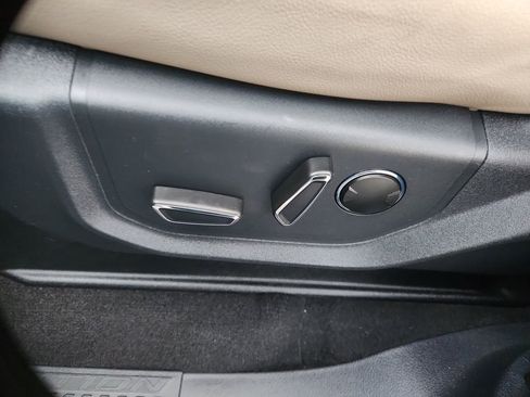 Used 2024 Ford Expedition Max Limited image 8