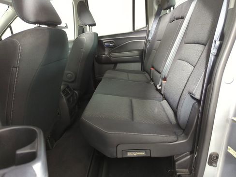 Used 2017 Honda Ridgeline RT image 20