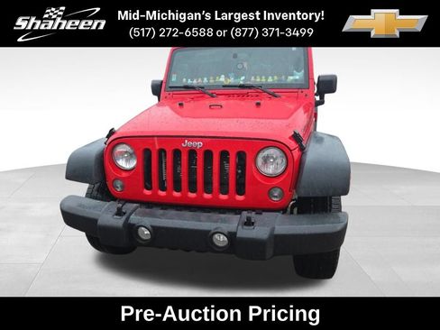 Used 2016 Jeep Wrangler Unlimited Rubicon w/ Dual Top Group AWD/4WD image 2