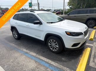 Used 2022 Jeep Cherokee Latitude Lux FWD video 1