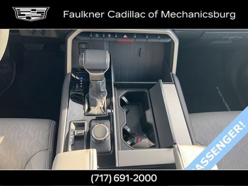 Used 2025 Toyota Sequoia Limited image 24