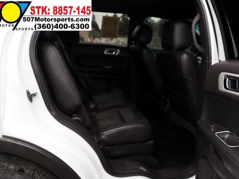 Used 2015 Ford Explorer XLT w/ Equipment Group 202B image 24