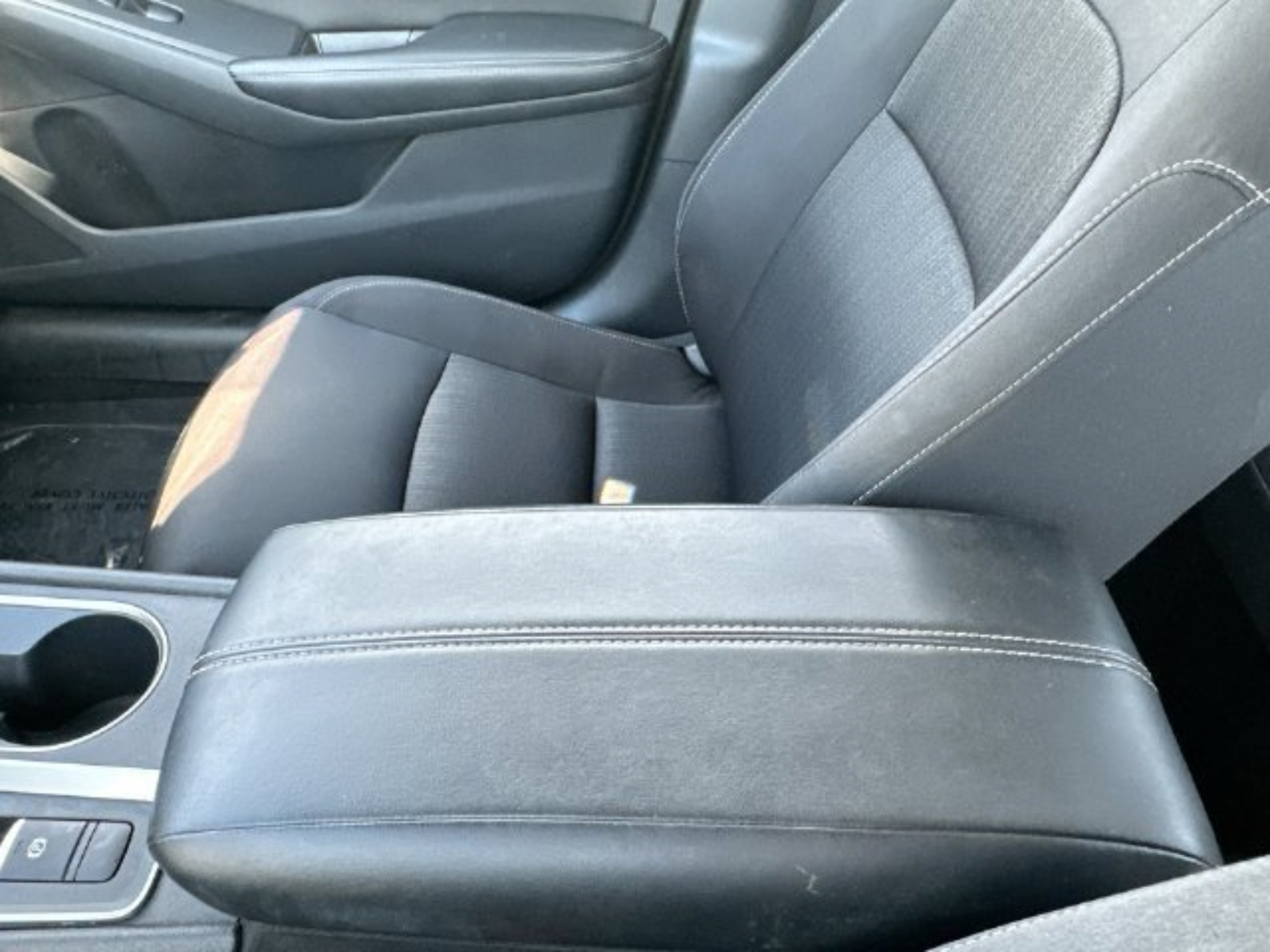 Used 2022 Nissan Altima 2.5 SV AWD/4WD image 20