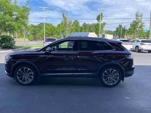 Used 2022 Lincoln Nautilus Reserve w/ Luxury Package AWD/4WD image 4