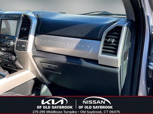 Used 2020 Ford F250 Lariat image 27