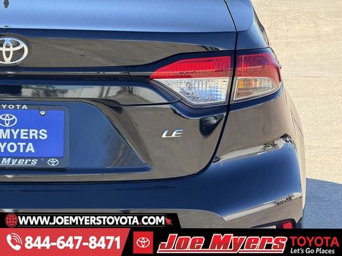 Certified 2026 Toyota Corolla LE image 9