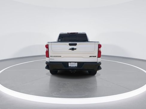 Used 2024 Chevrolet Silverado 1500 ZR2 w/ Dark Appearance Package image 7