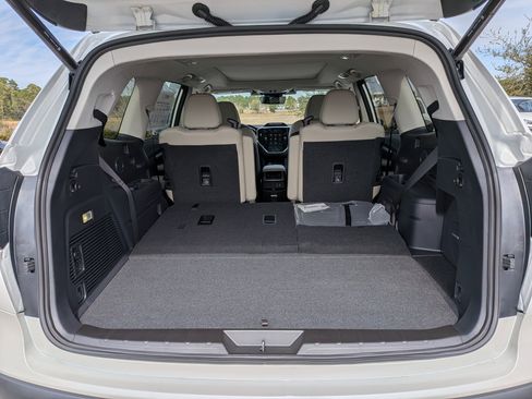 Used 2026 Subaru Ascent Limited w/ Popular Package #2 AWD/4WD image 13