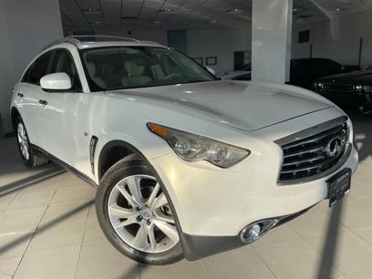 Used 2015 INFINITI QX70 2WD w/ Premium Package
