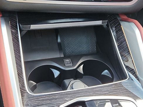 Certified 2024 BMW X6 xDrive40i w/ Premium Package image 24