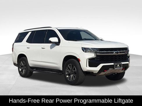 Used 2022 Chevrolet Tahoe Z71 w/ Luxury Package AWD/4WD image 10