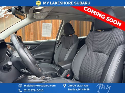 Used 2022 Subaru Forester Premium image 12