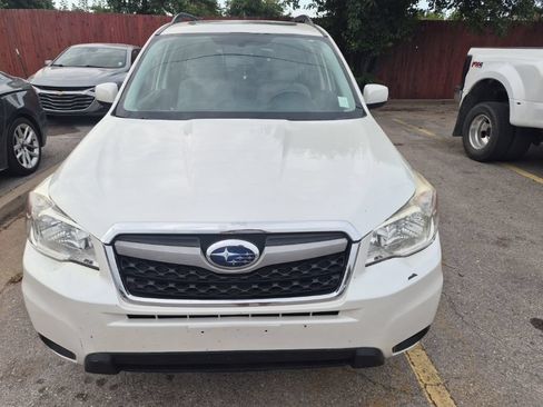 Used 2015 Subaru Forester 2.5i Premium AWD/4WD image 21