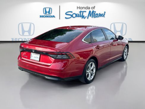 Used 2023 Honda Accord LX image 7