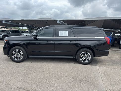 Used 2025 Ford Expedition Max Active RWD image 11