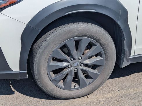 Used 2023 Subaru Outback Onyx Edition XT AWD/4WD image 3